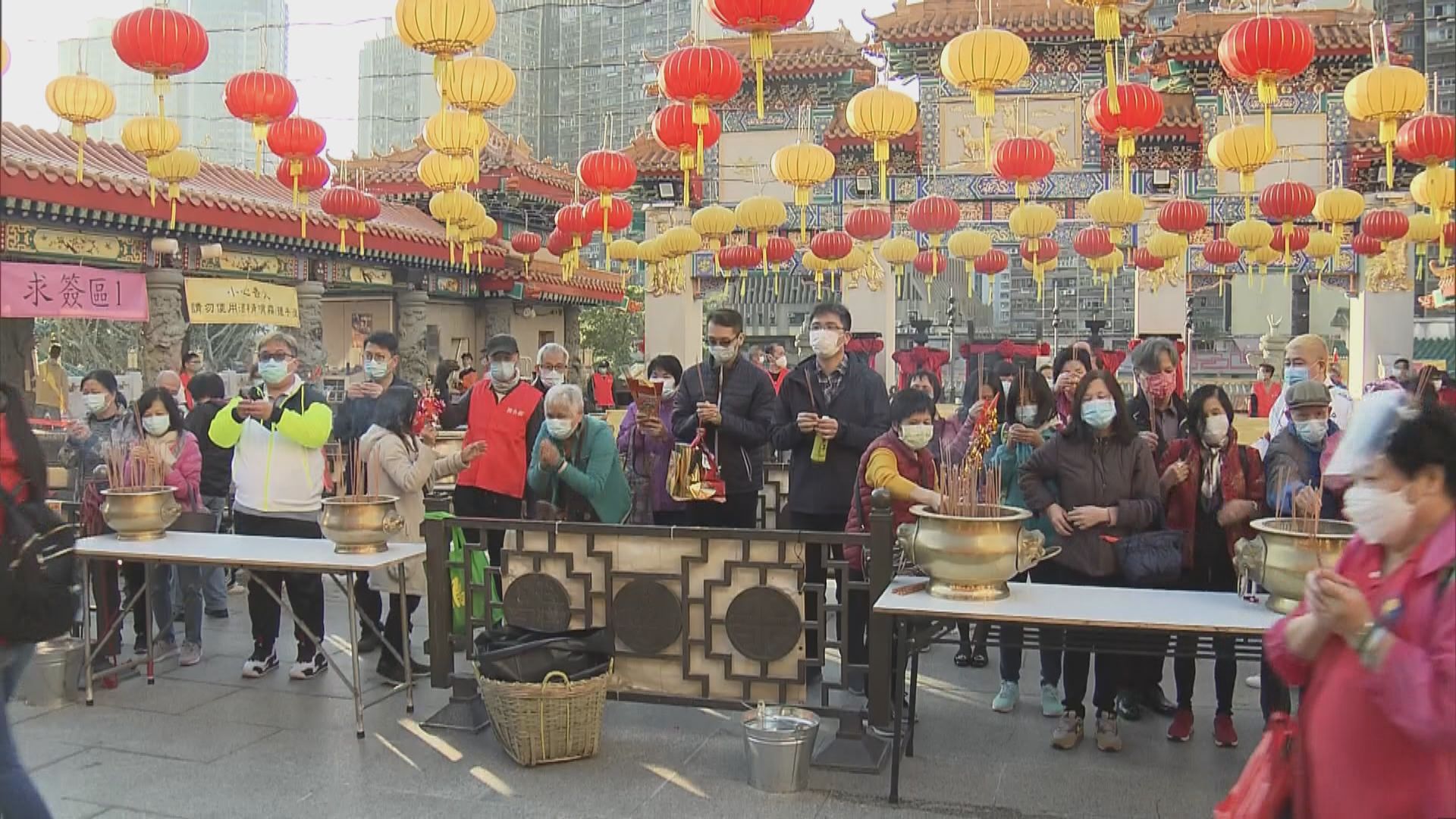 黃大仙祠開放供善信參拜　有人祈求身體健康疫情消退
