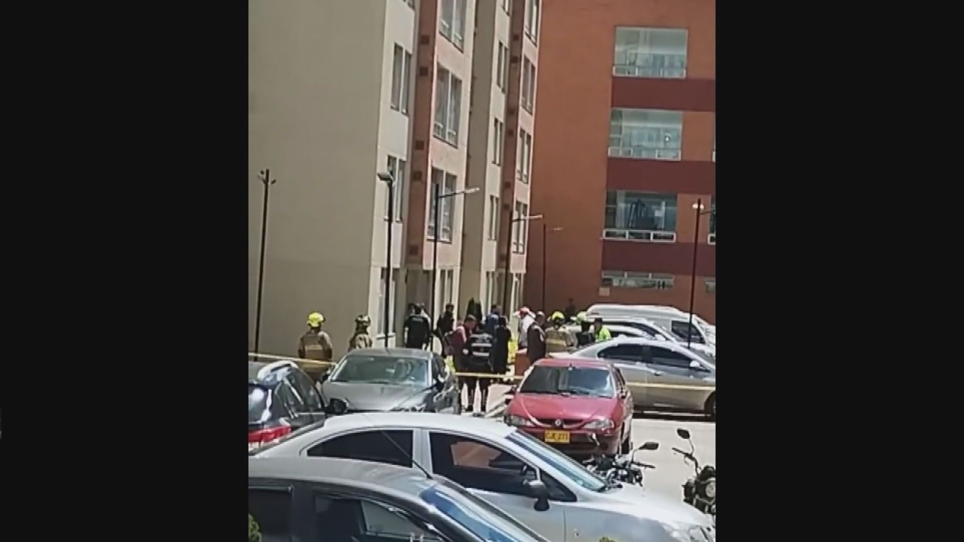 哥倫比亞6.3級地震 女子驚恐過度爬出窗失足墮斃