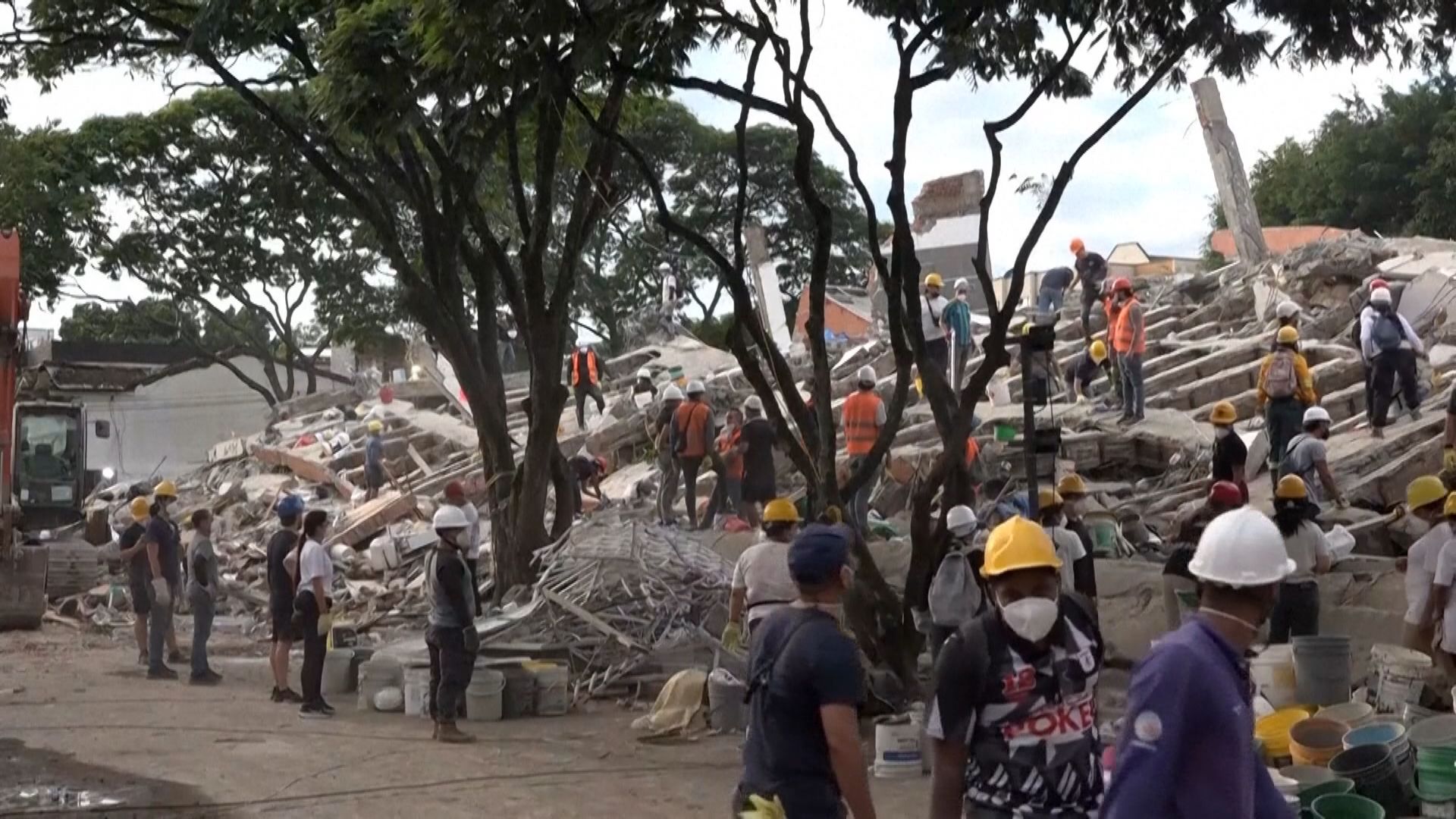 哥倫比亞地震死亡人數增至273人