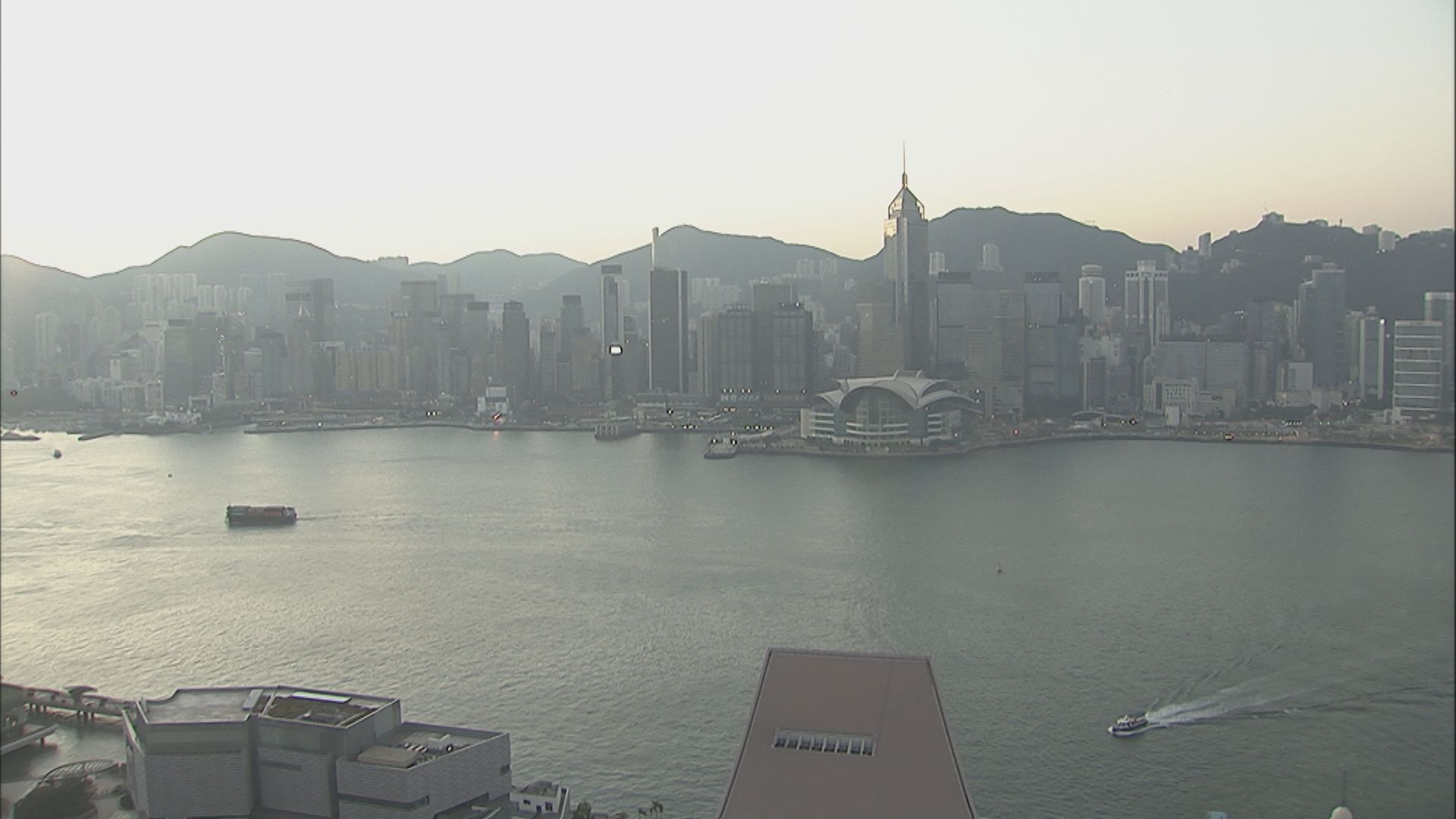 天氣｜天文台清晨錄得最低氣溫10.9度　再創入冬新低