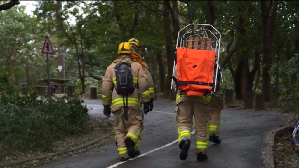 消防通宵搜救被困人士