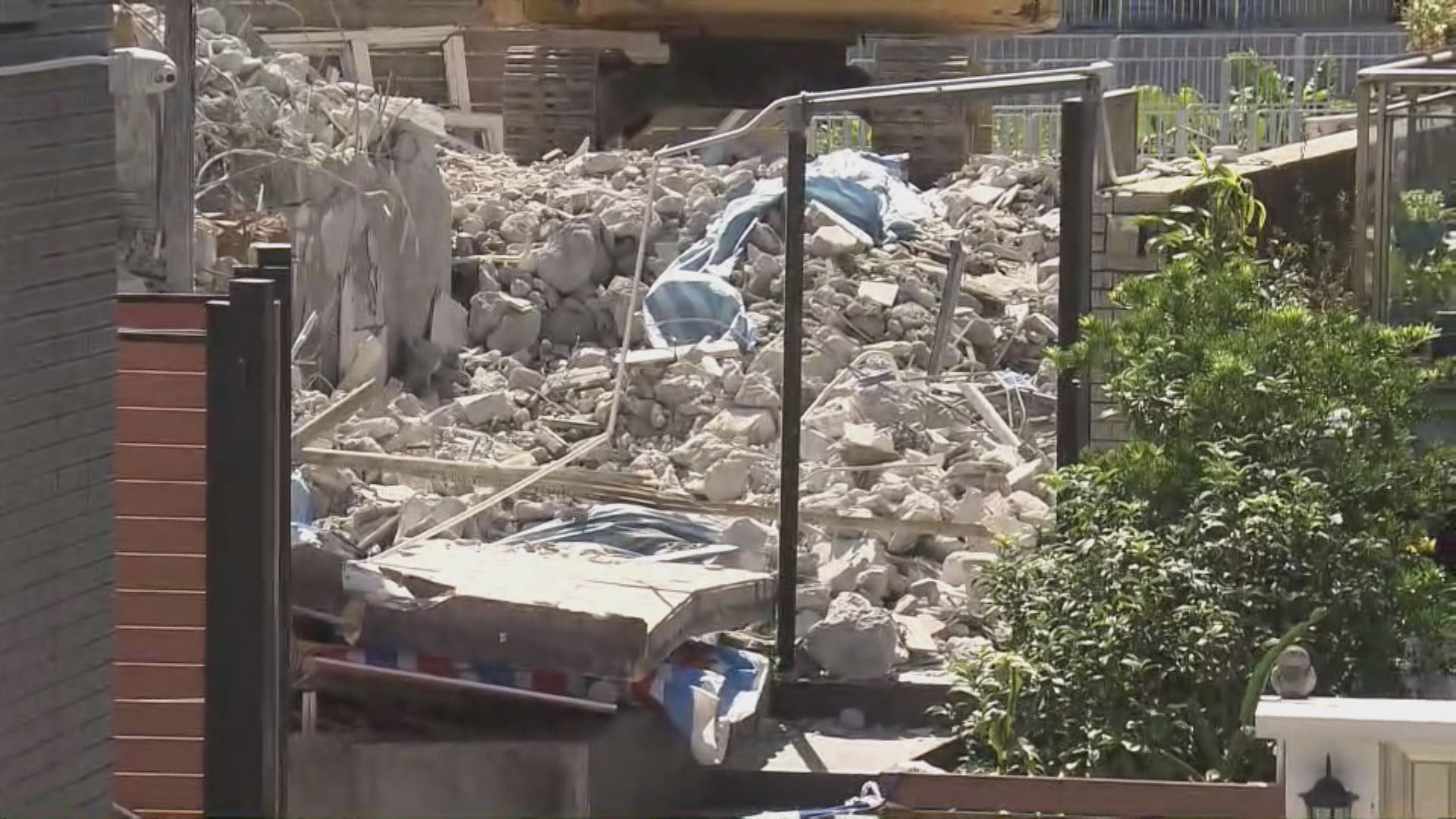 元朗女工拆卸村屋時遭塌下磚牆壓倒身亡