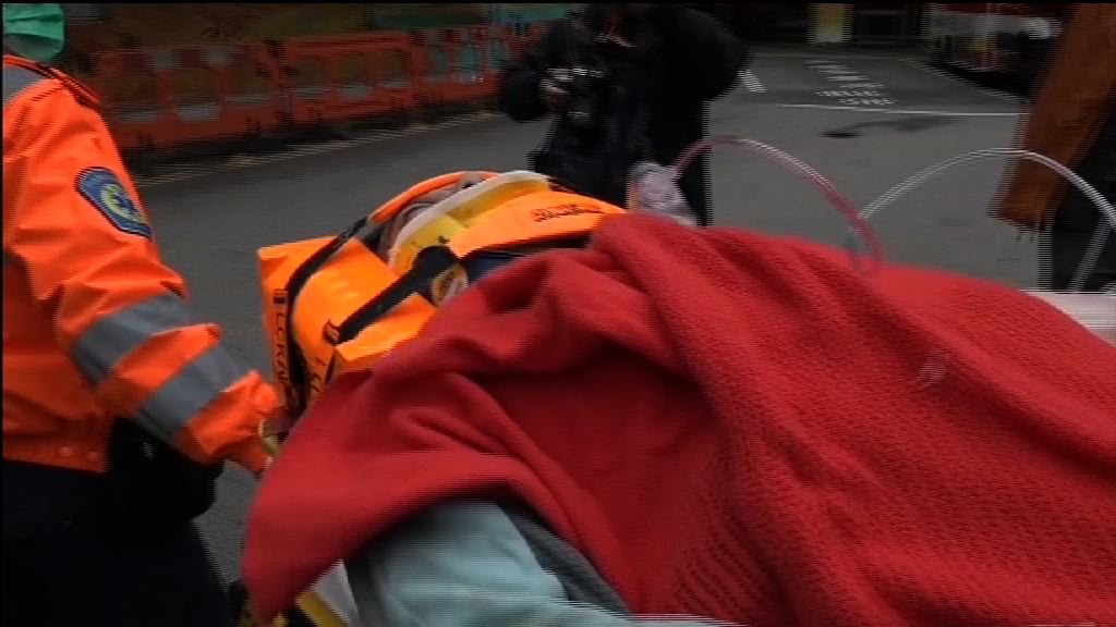 尖沙咀棚架倒塌兩名工人受傷