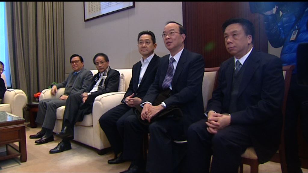 建制派同意加會審議版權草案