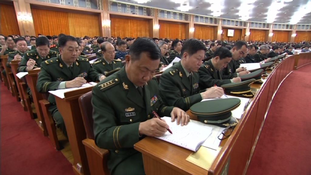 習近平：全力推進國防和軍隊現代化