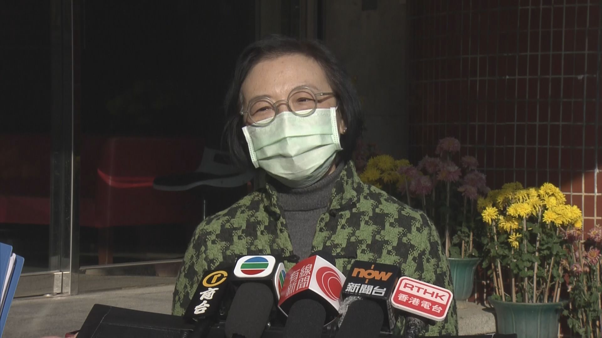 陳肇始籲市民接種疫苗　為通關等提供有利條件