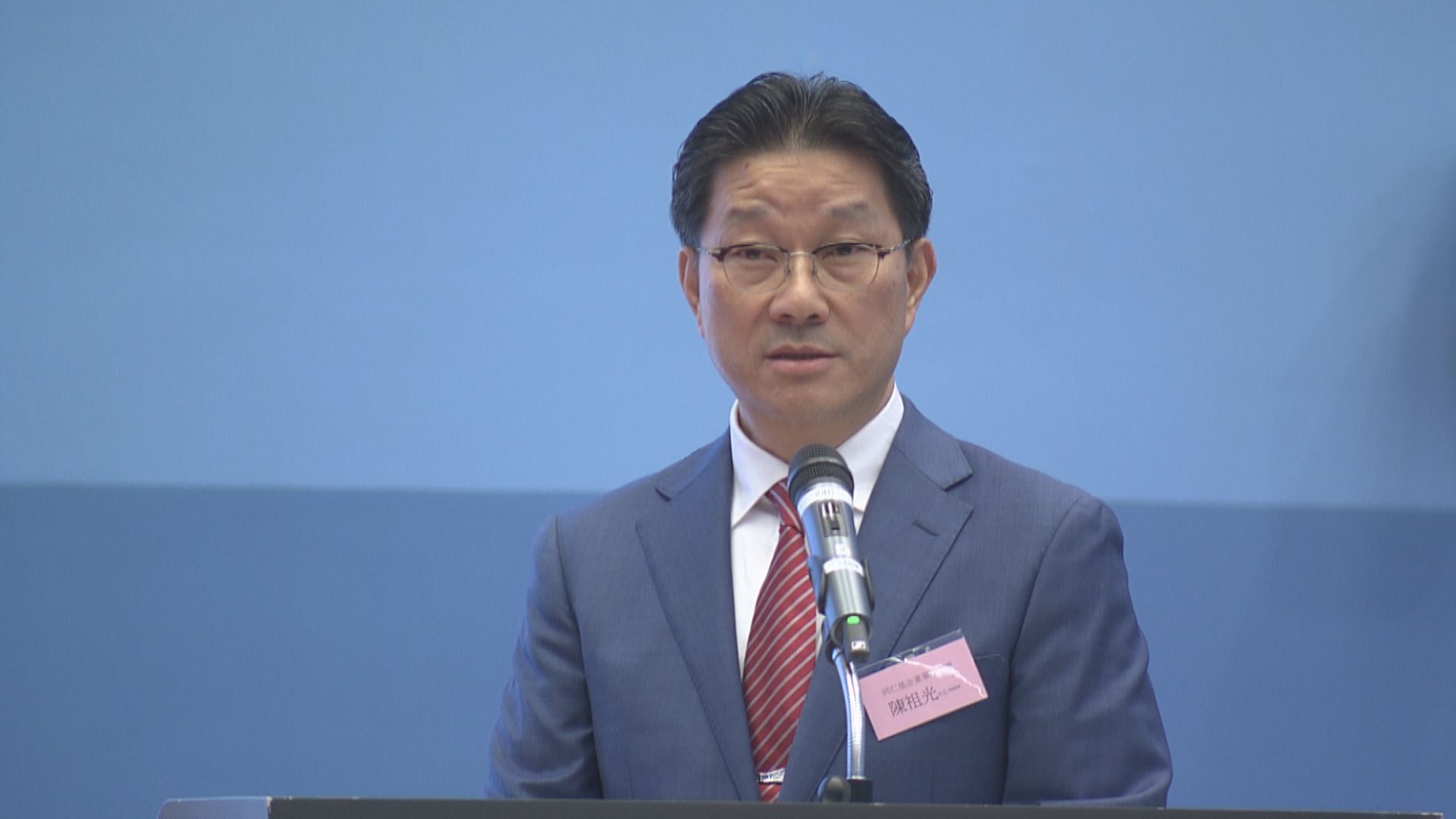 屯門男子挾持途人遭擊斃　陳祖光：警員開槍別無他法並非想射殺疑犯