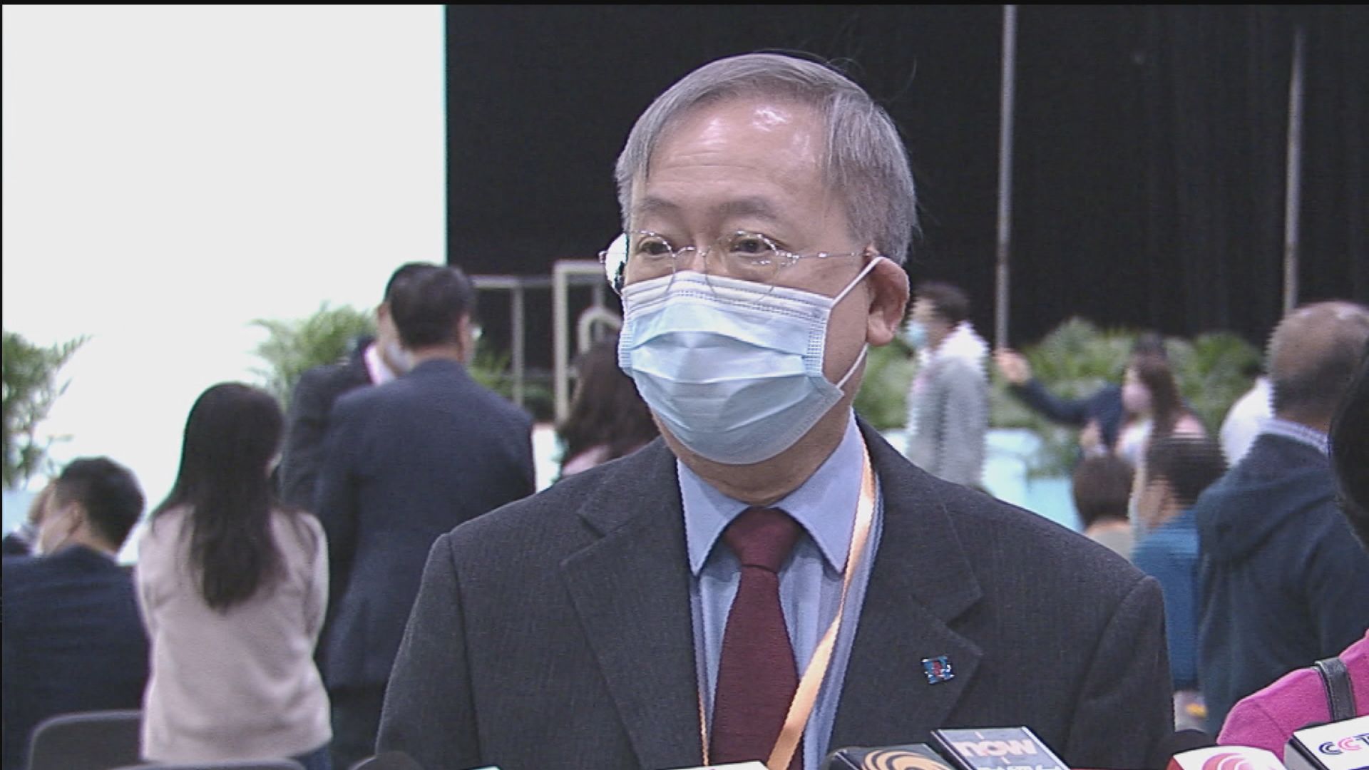 黎棟國：李家超外號「頁問」　反映工作認真