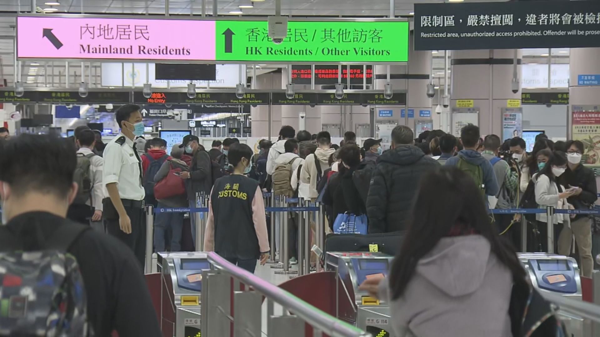 林世雄：與內地通關運作順暢　航空客運量已恢復疫前三成半