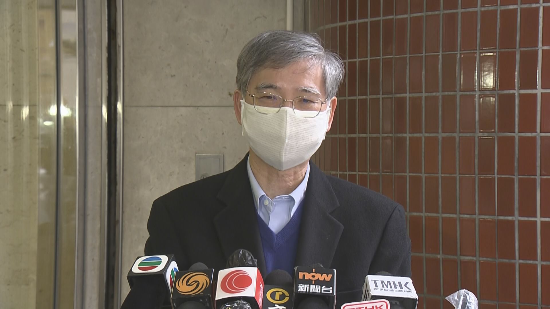 羅致光：向內地聘用千名臨時照顧員　將提供基本培訓