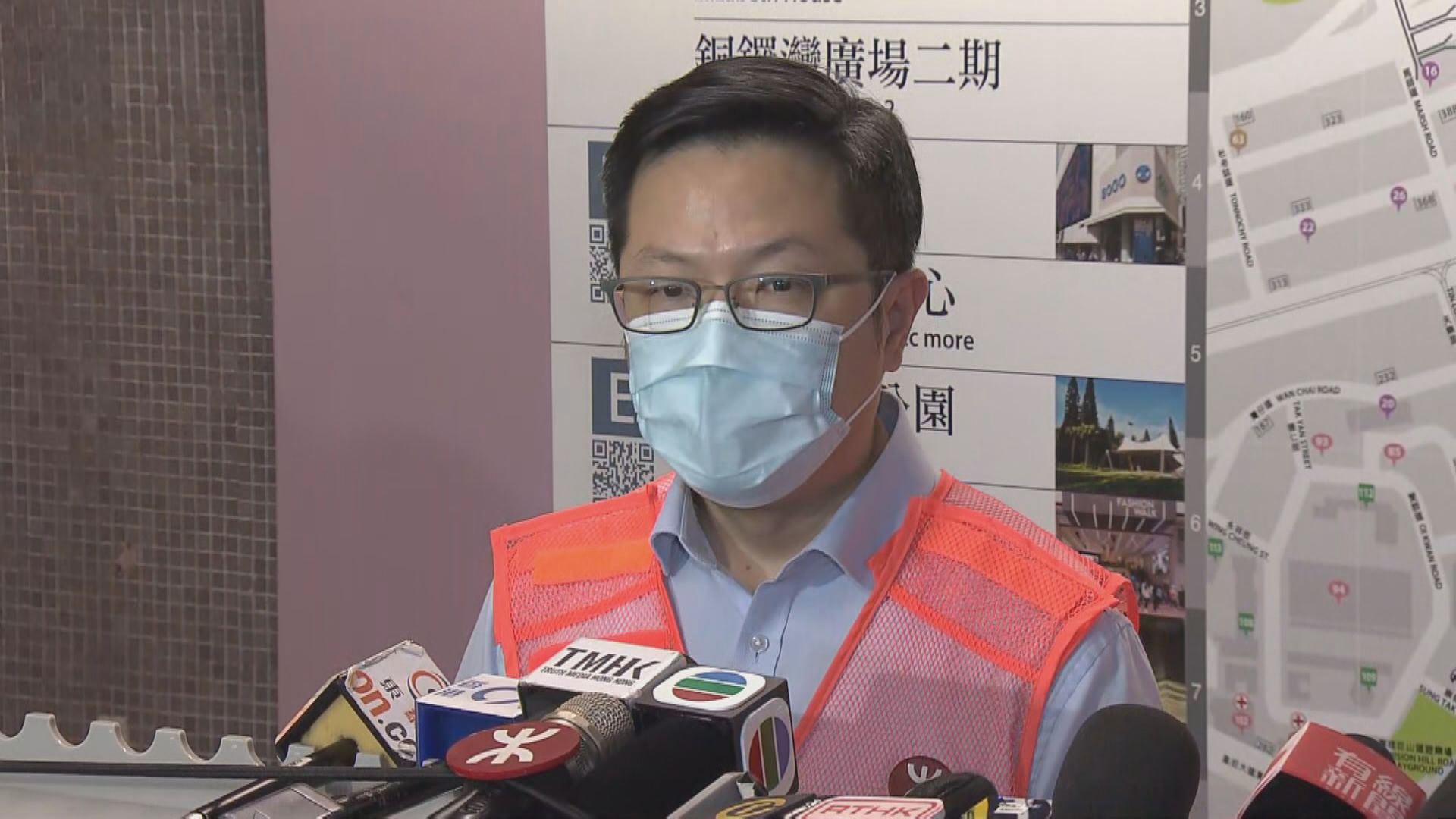 港鐵：車門受廣告牌撞擊而飛脫　循更換廣告等程序調查