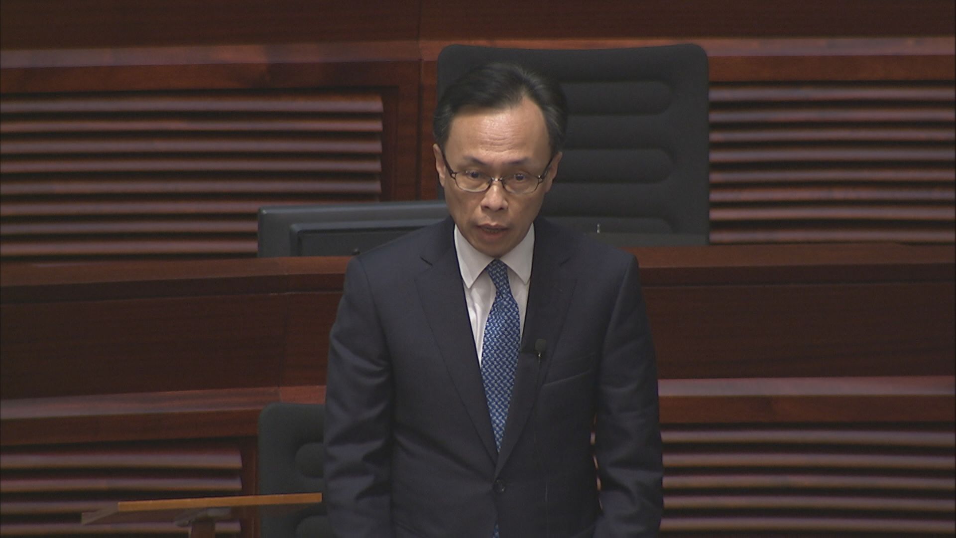 聶德權：至今才安排接走湖北港人因檢疫設施未準備好