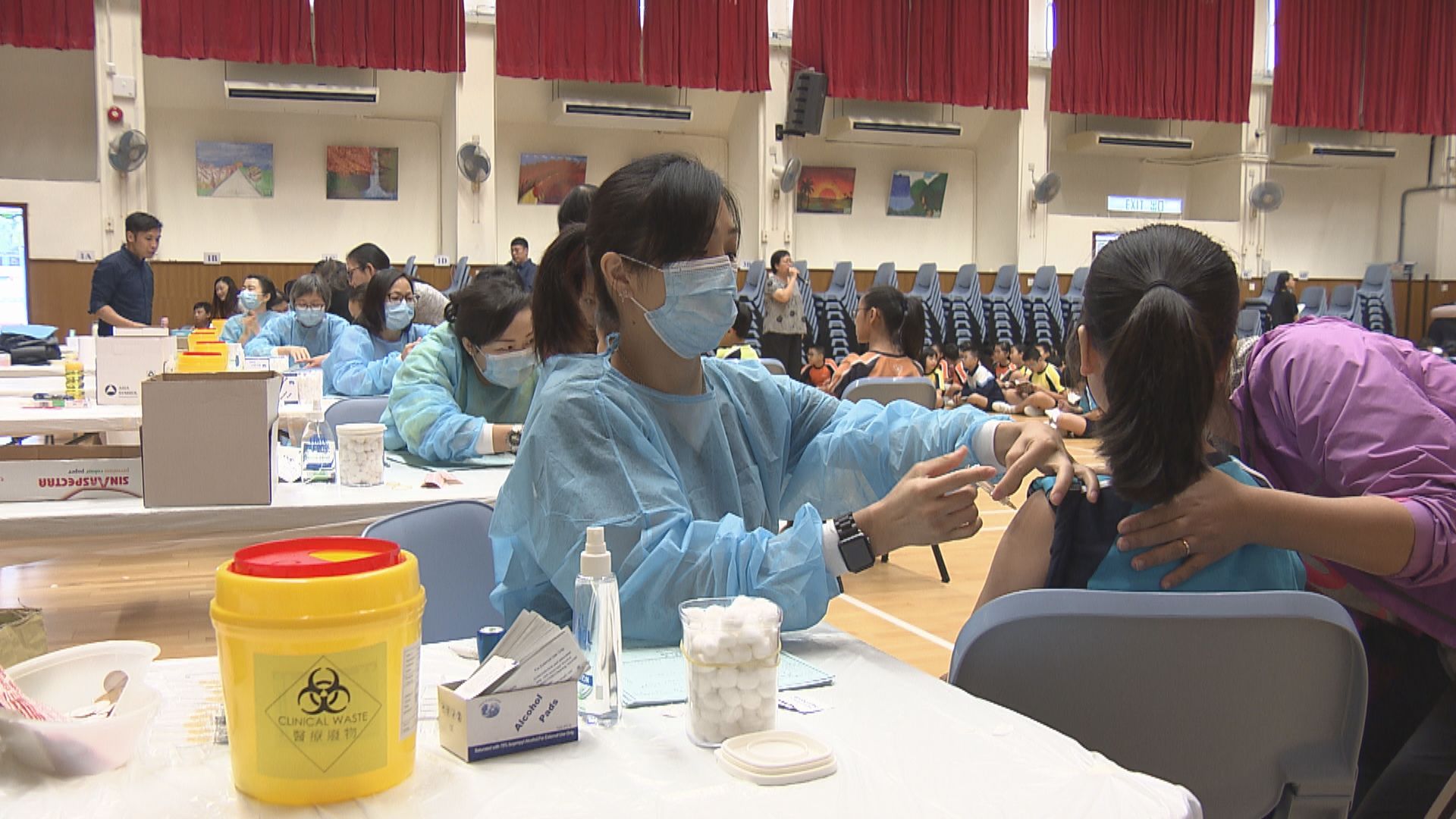 5至11歲學童下周內可到接種中心打科興　復必泰則在農曆年後