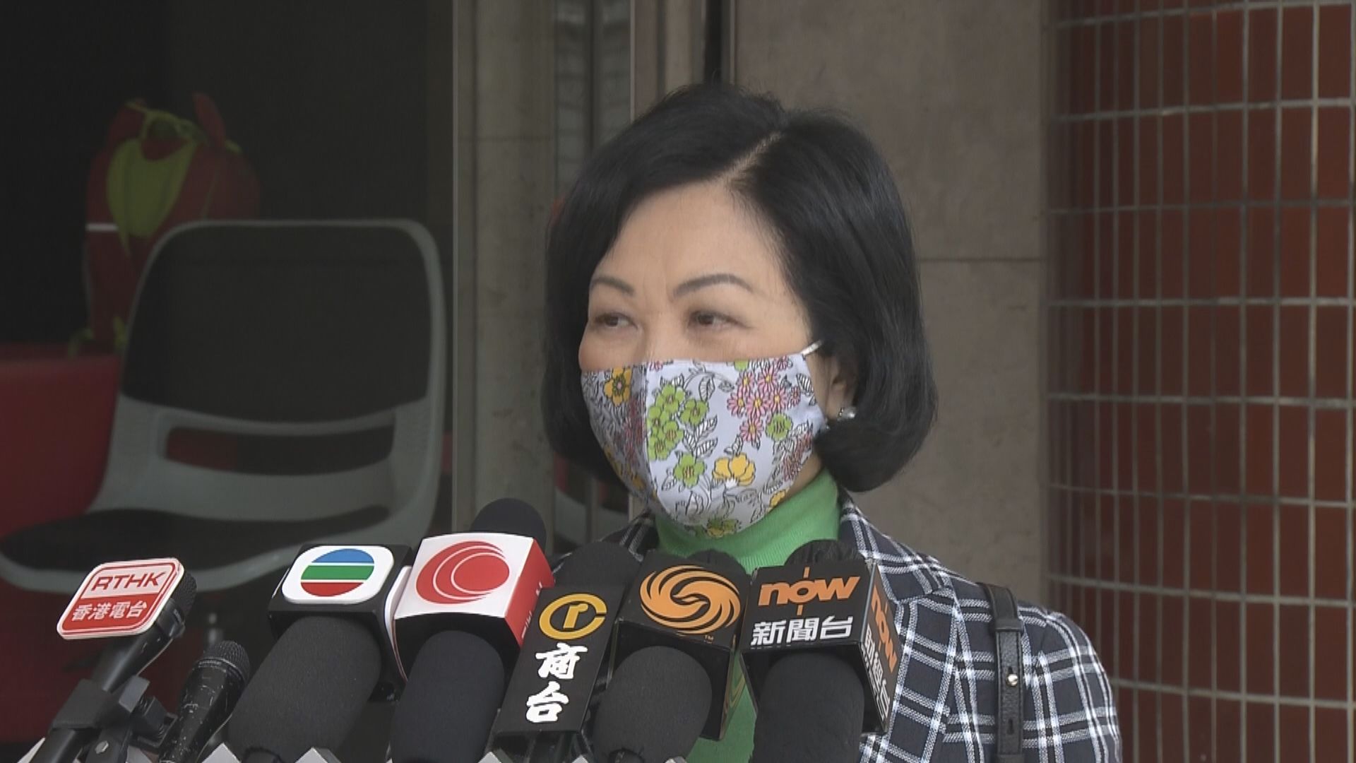 立法會審議政府架構重組方案　葉劉同意須6月中前完成　有議員盼政府多作解說