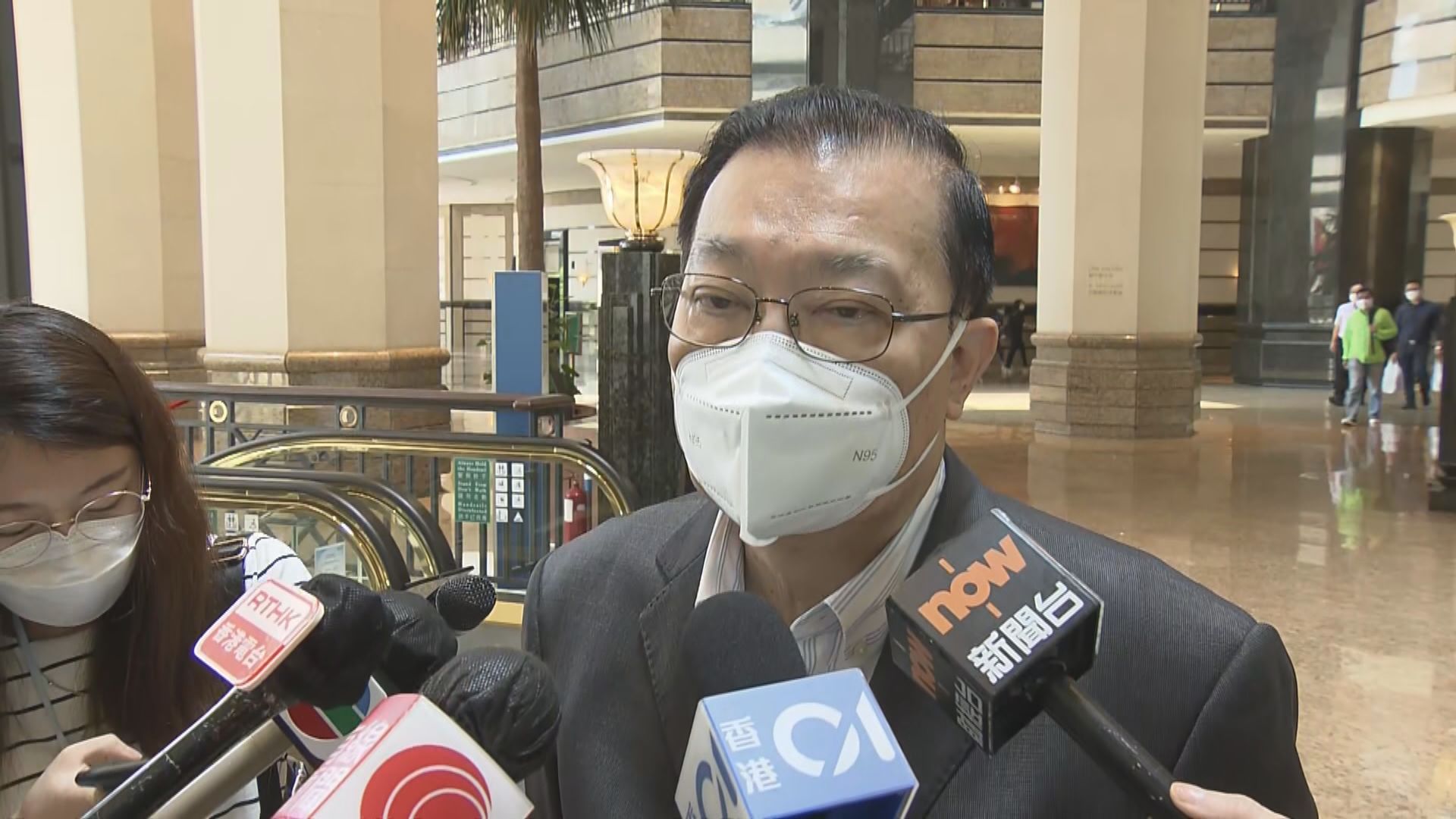 譚耀宗指獲李家超主動邀請加入競選團隊　競選活動或改網上舉行