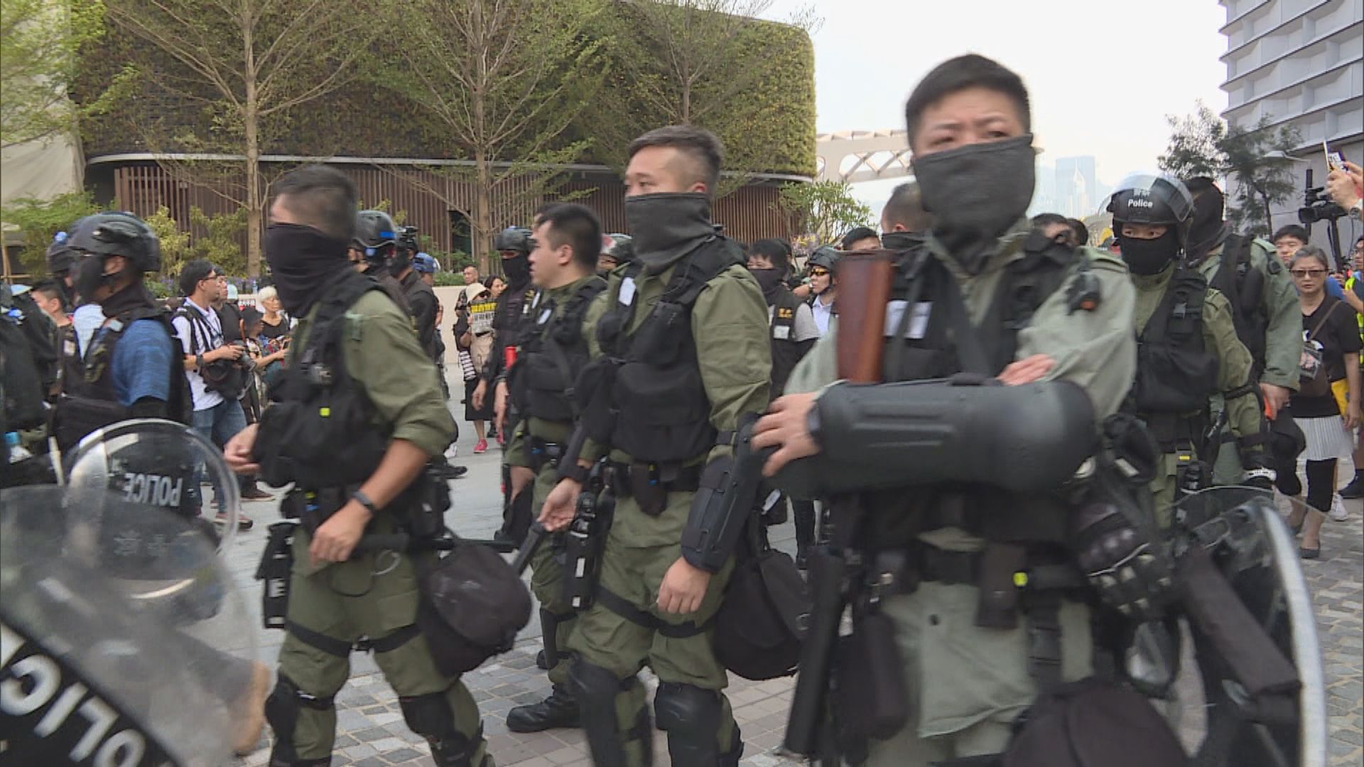 警隊聘約千名退休警回巢料本月內可全部上班