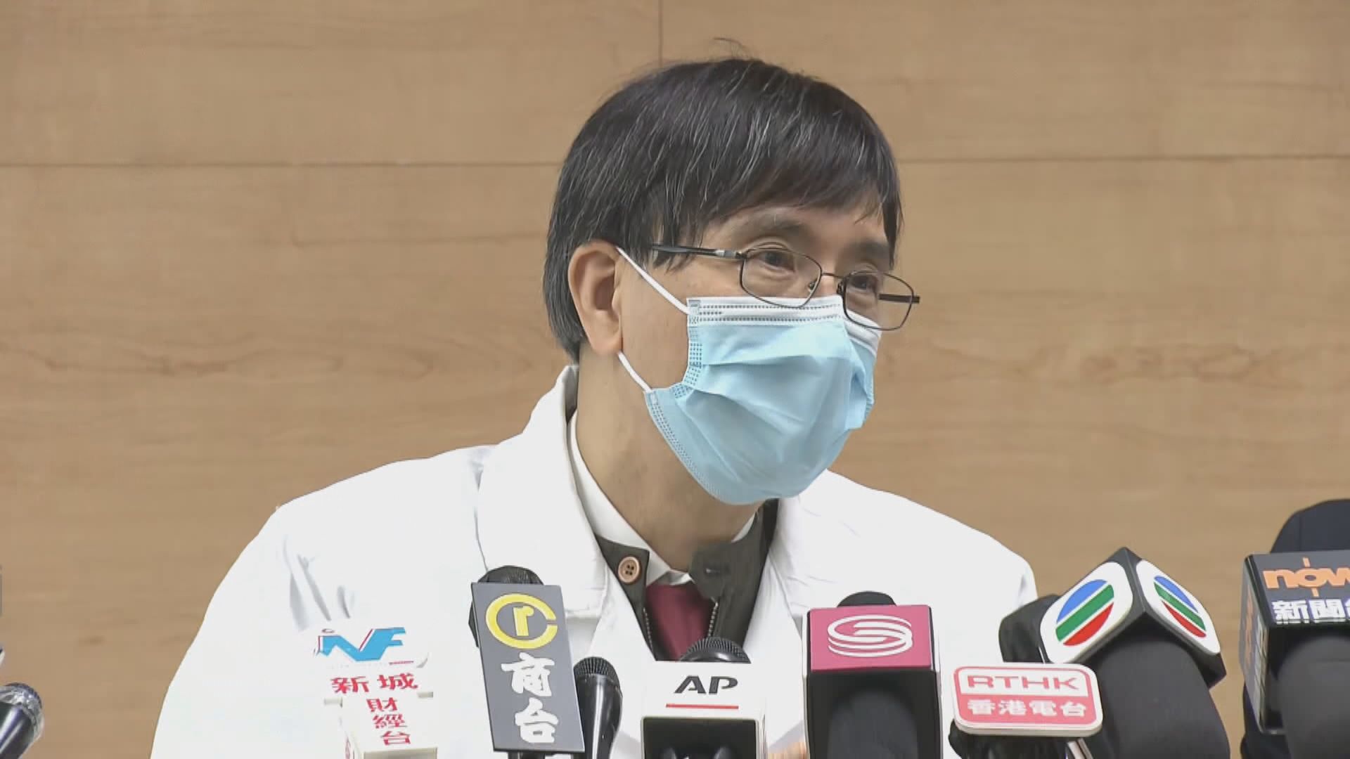 袁國勇籲大家放低成見共同抗疫