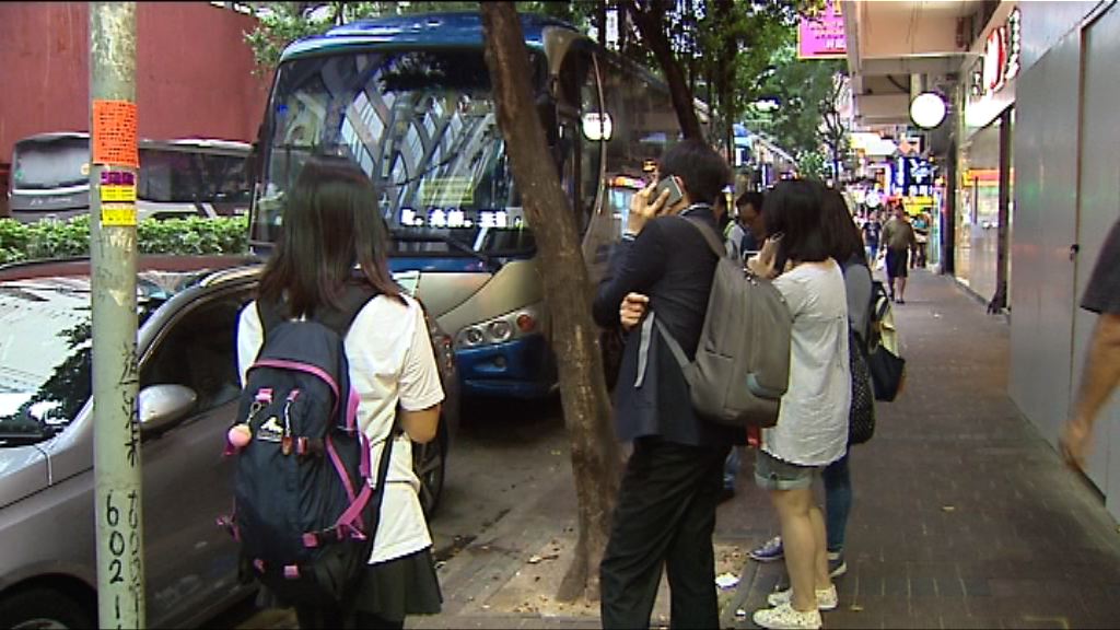 陳帆：研究紅色小巴及村巴納入交通費補貼