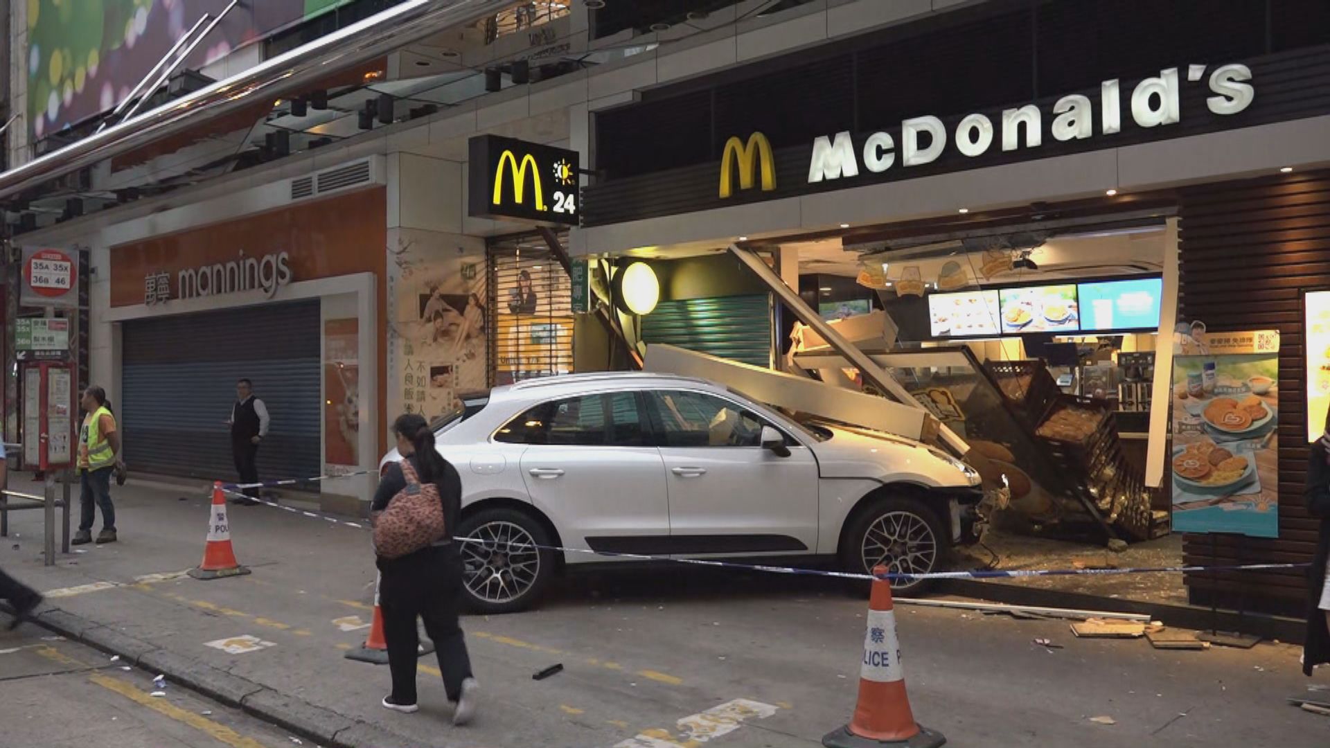 油麻地四驅車撞快餐店一人傷