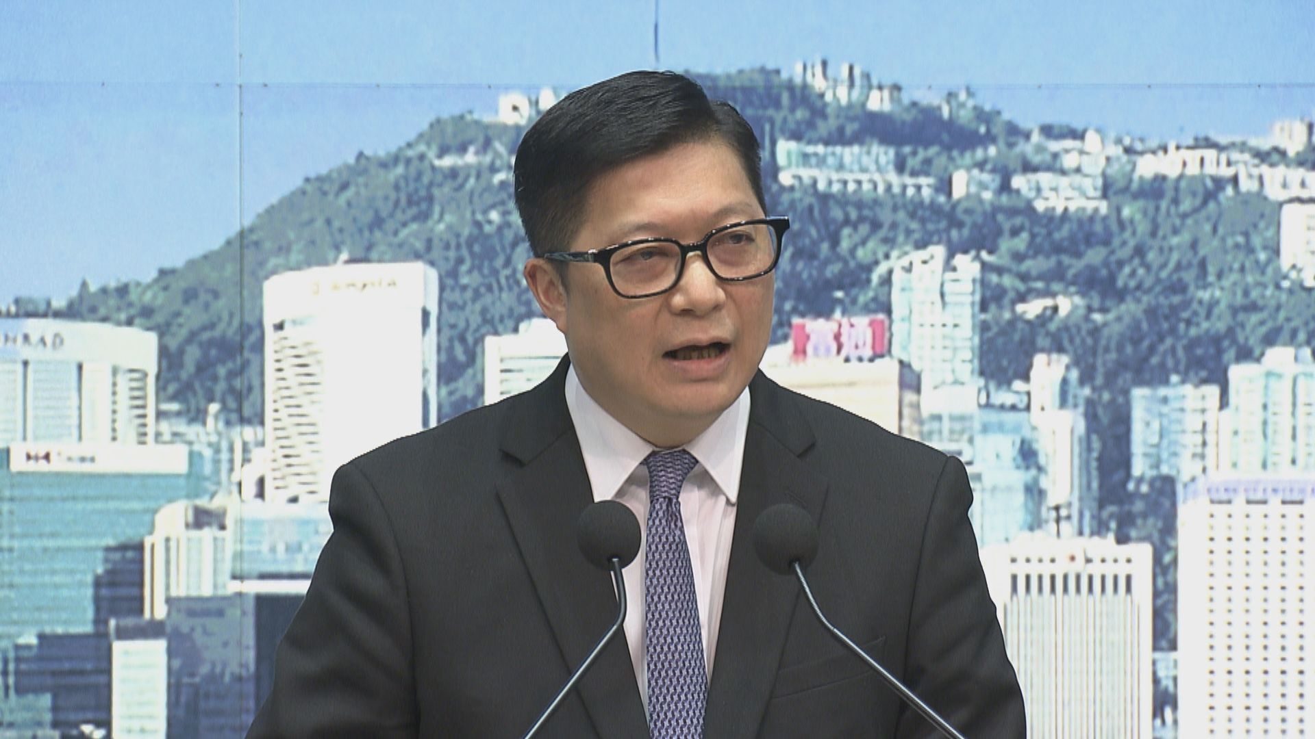 鄧炳強：民調問及投白票行為是否違法不能一概而論 