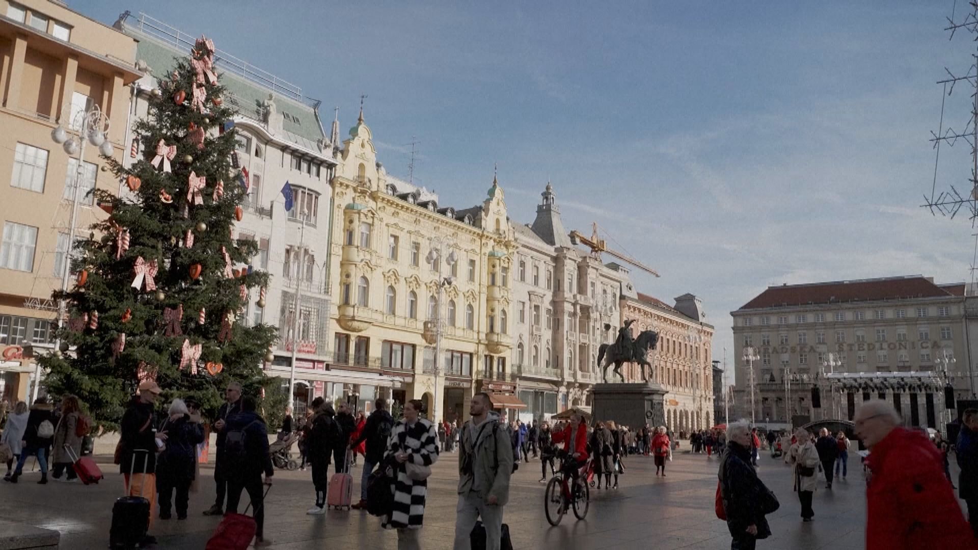 克羅地亞元旦日正式加入歐元區及成為神根公約國