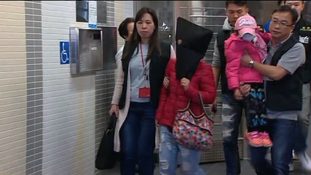 警方押涉虐童女子前往單位搜查