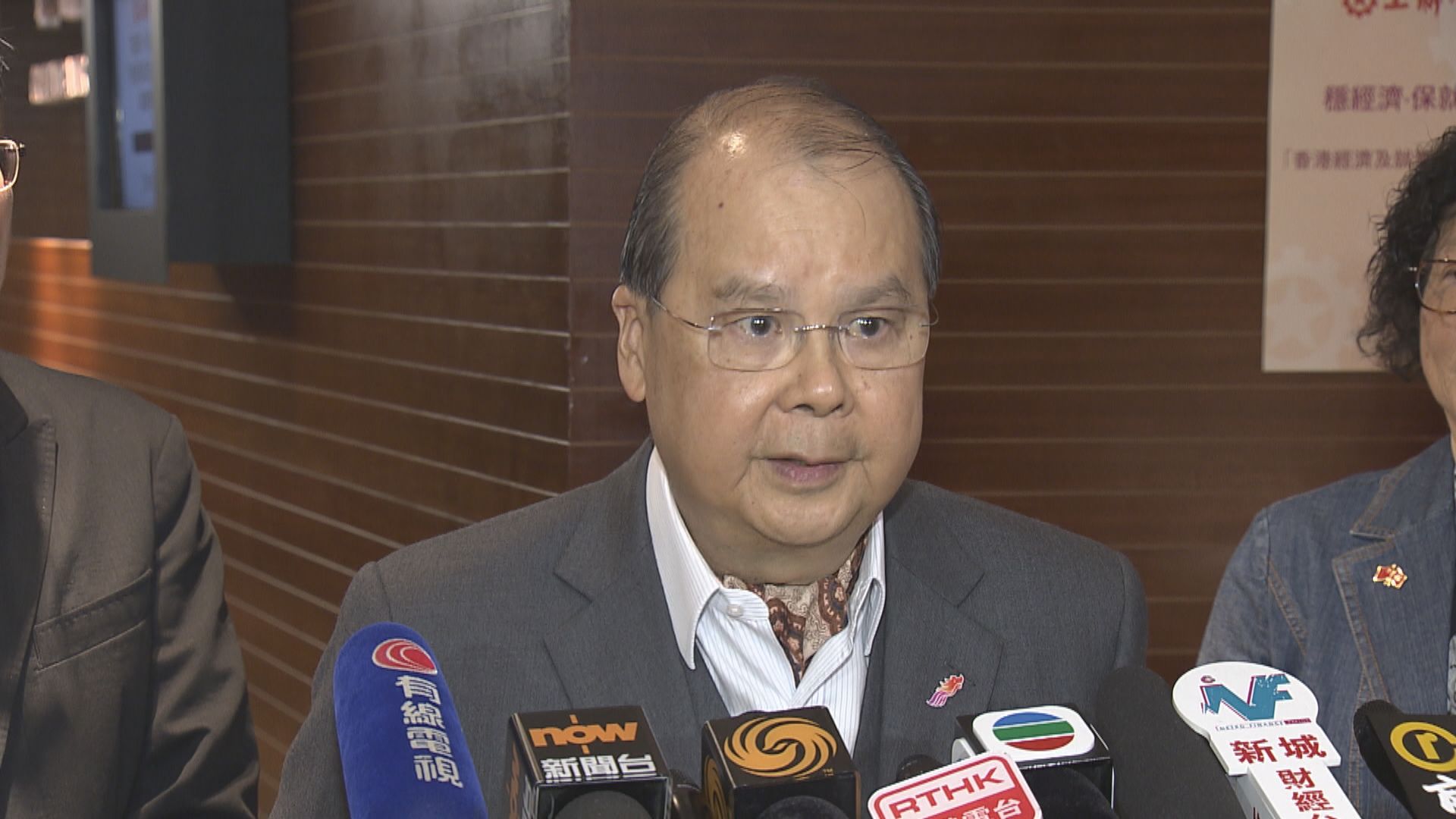 張建宗：市民及外資只要守法　毋需擔心國安法