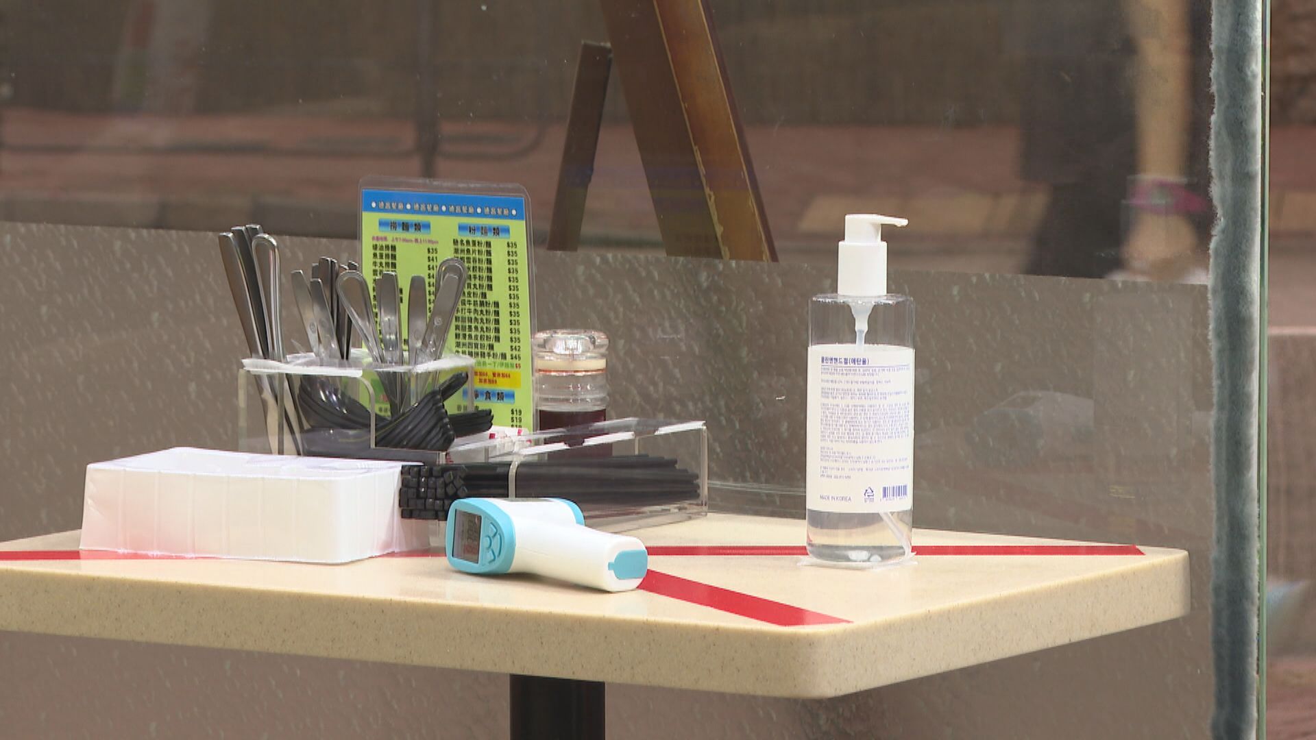 張建宗︰市民防疫意識鬆懈籲自律