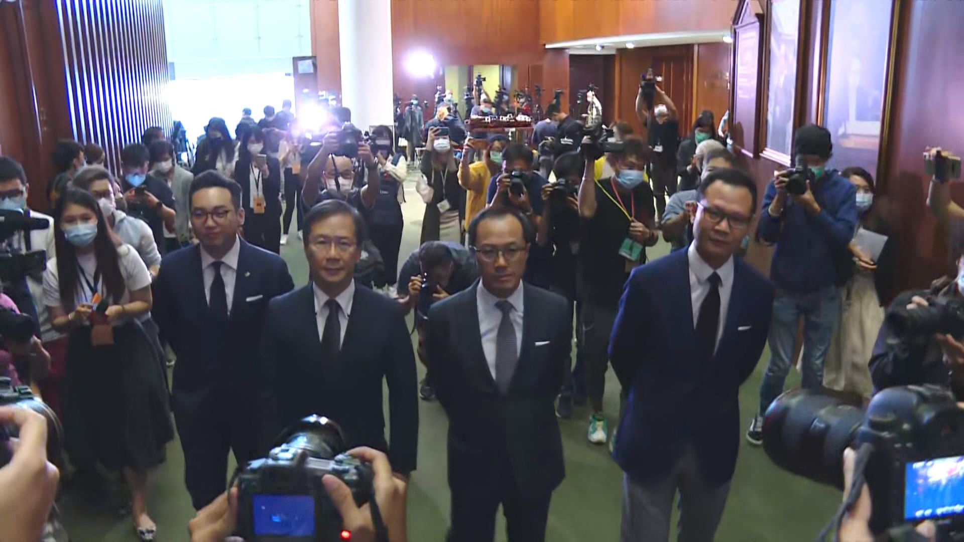 張建宗：人大撤4議員資格絕非排除異己或政治打壓