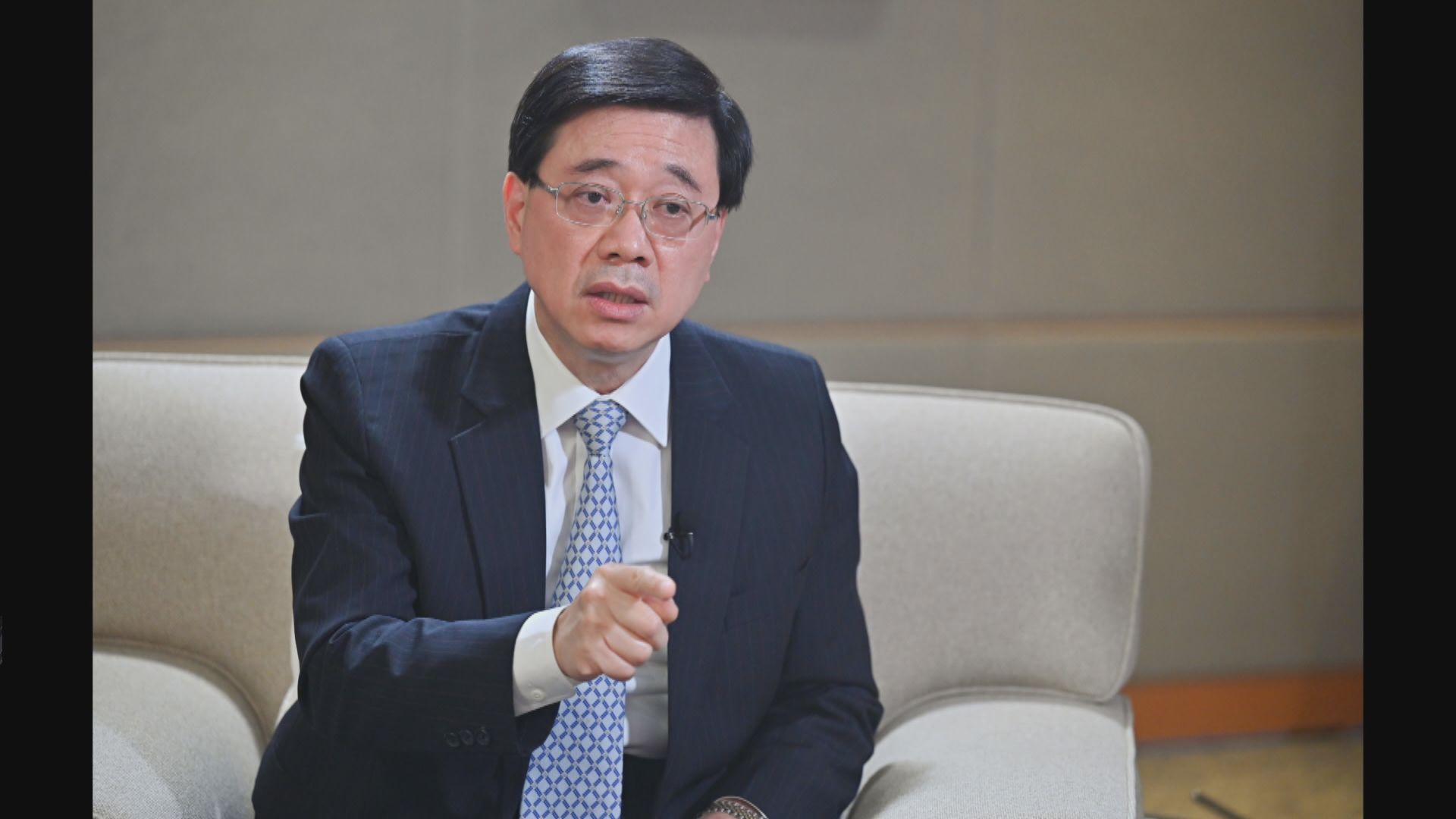 李家超批外國抹黑污蔑新選制下立法會選舉