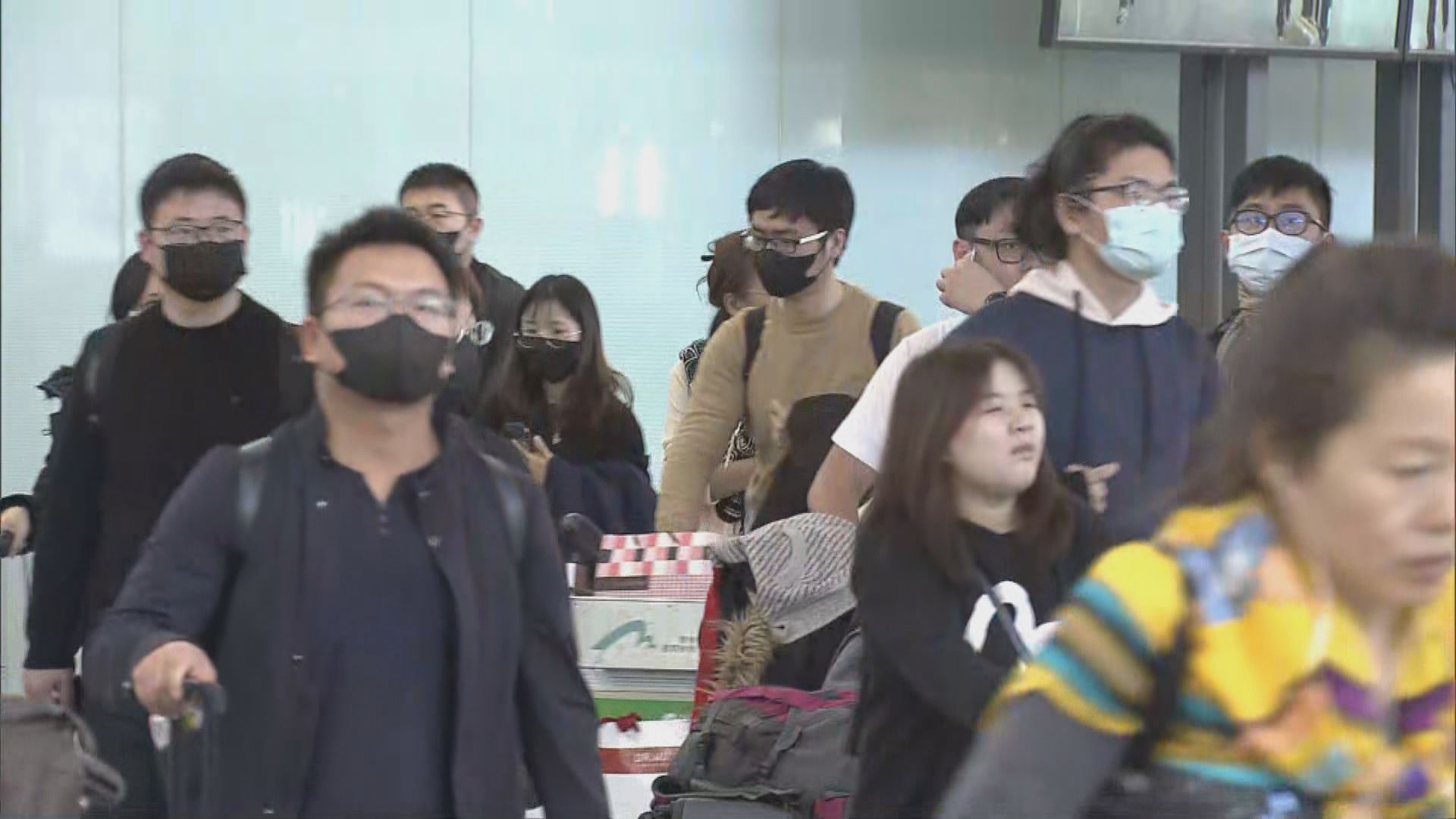 武漢抵港旅客：只需申報出發地、航班資料及電話
