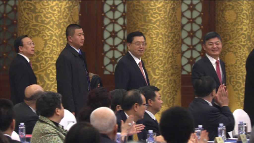 立法會下周三提早結束便利議員晤張德江