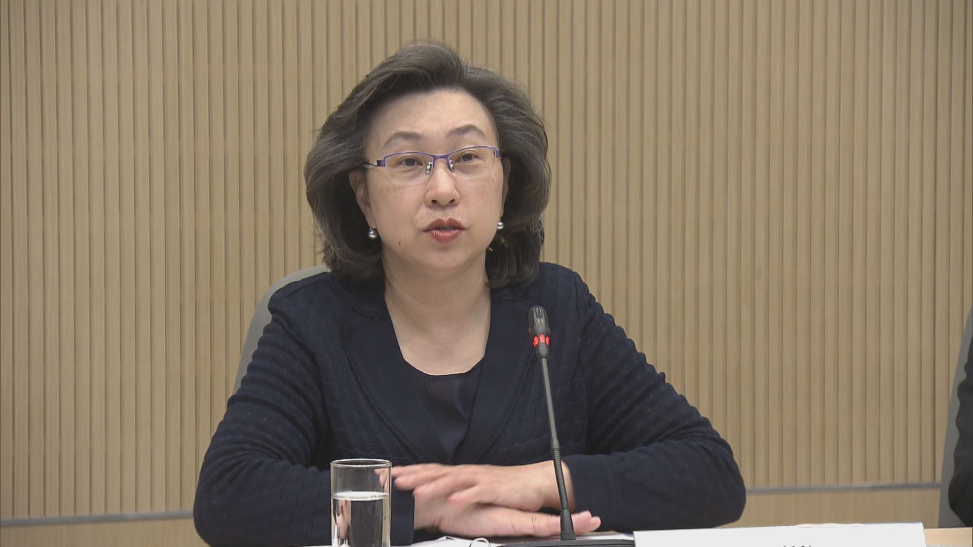 政府宣布大學三年級生亦可報考政務官等6個政府職系