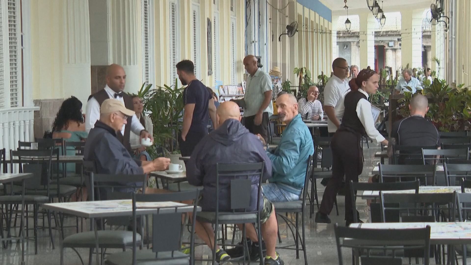 古巴能源危機持續　俄羅斯將派飛機接回民眾