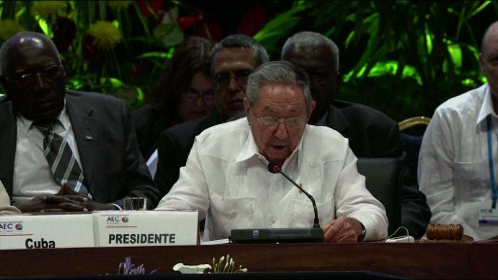 勞爾執政十年毀譽參半