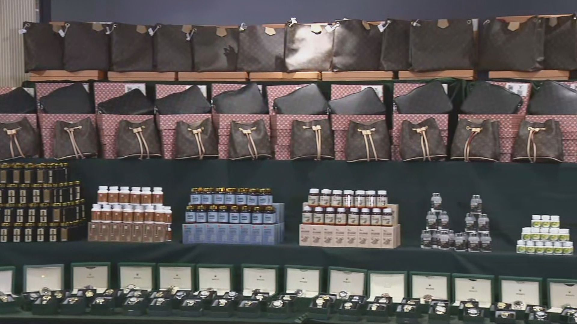 海關拘七人涉網上售冒牌貨　檢值1500萬元貨物