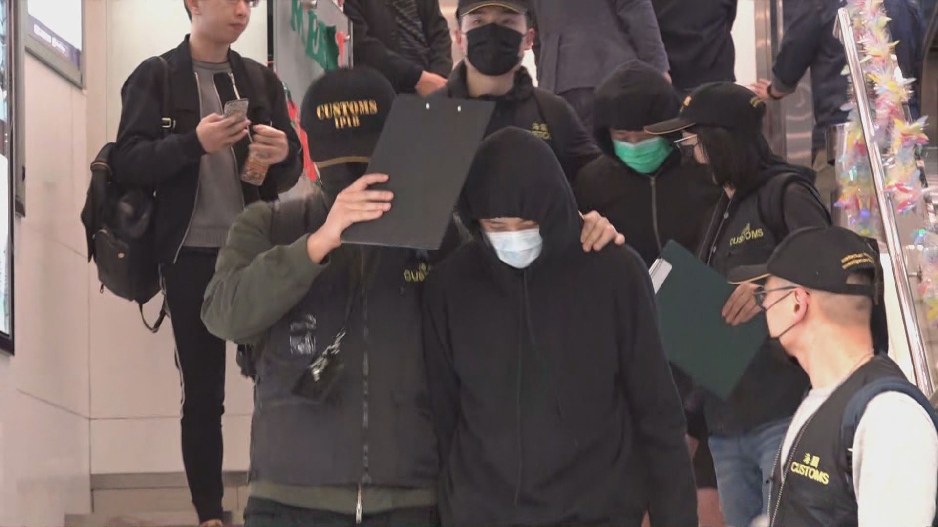 海關打擊健身中心不良營商手法拘四人