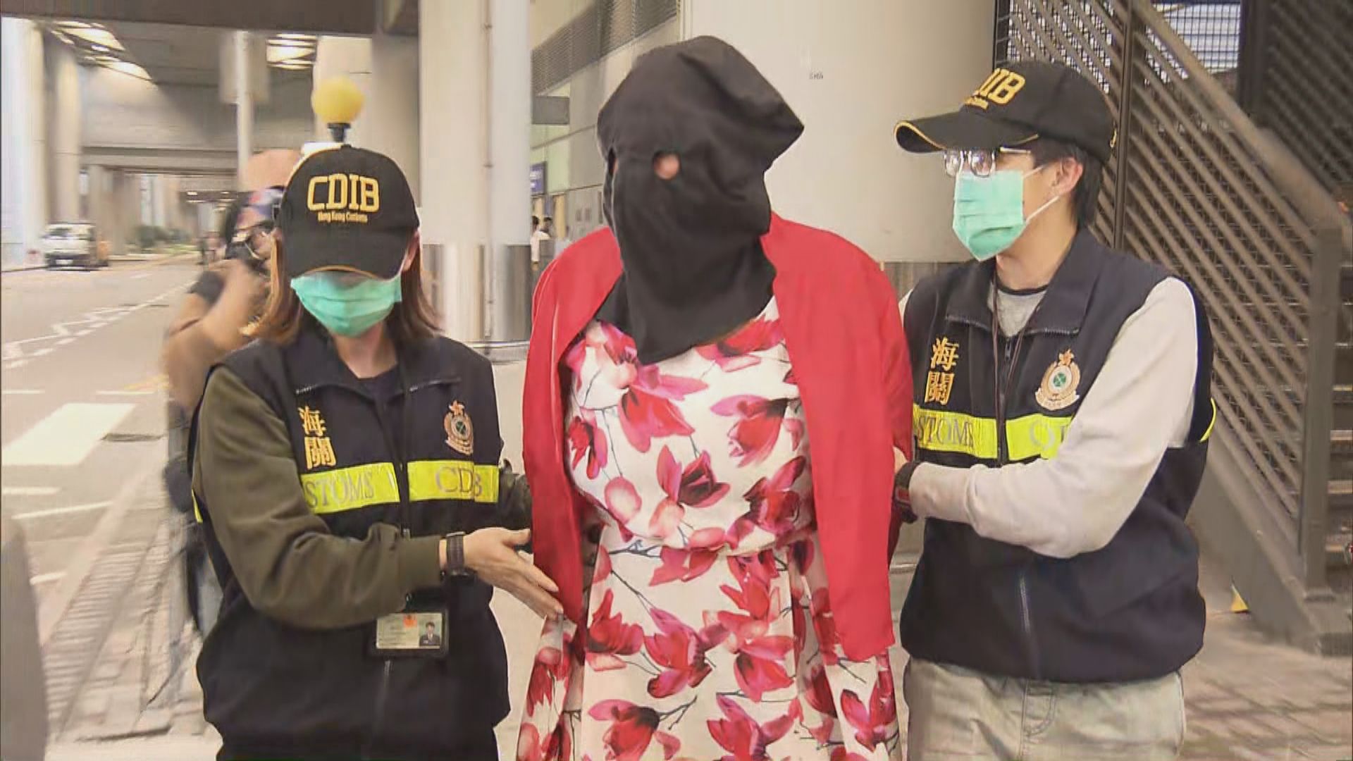 海關機場截查南非抵港女子檢懷疑可卡因