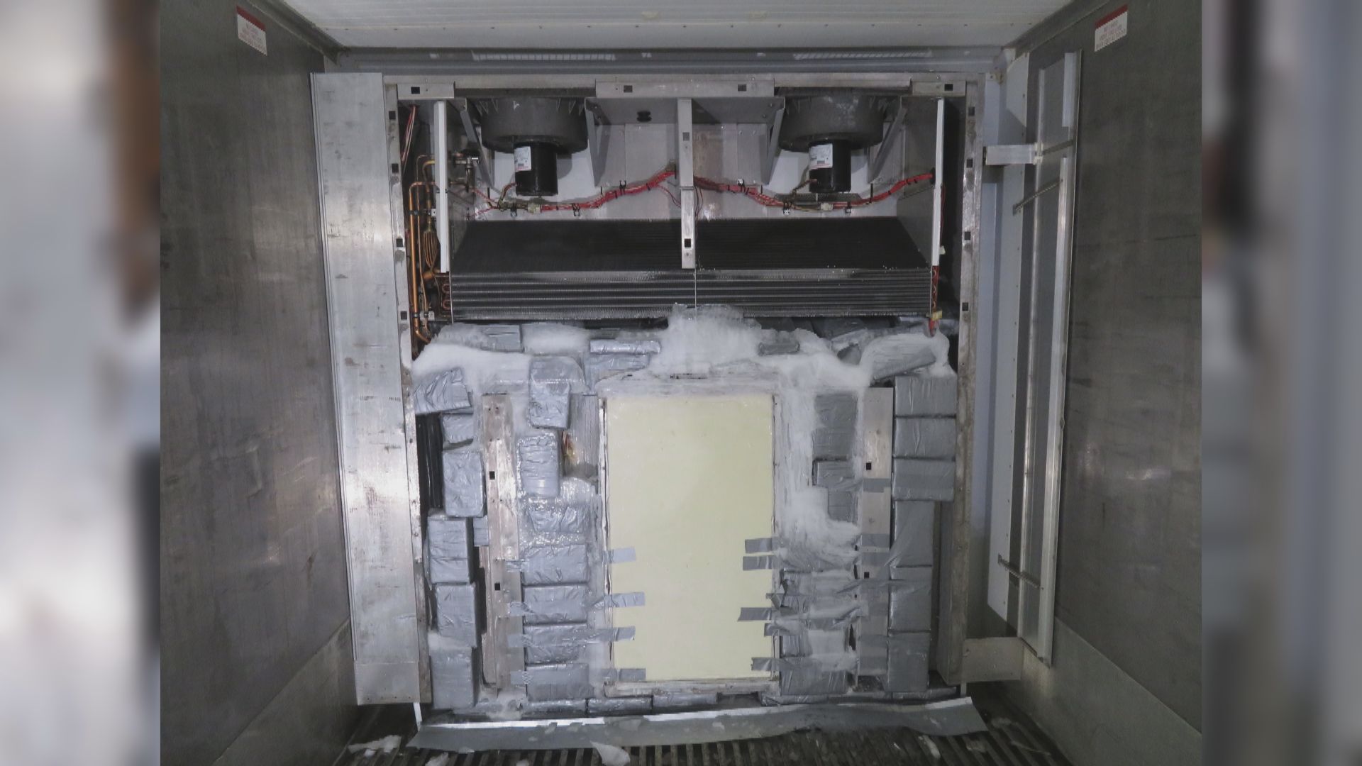 海關葵涌查貨櫃檢1.4億懷疑可卡因　兩人被捕