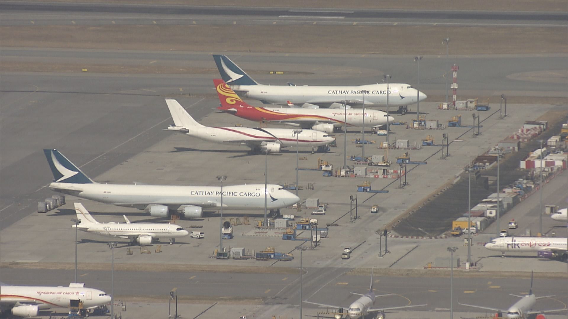國泰航空下周五起增加約三倍貨運燃油附加費