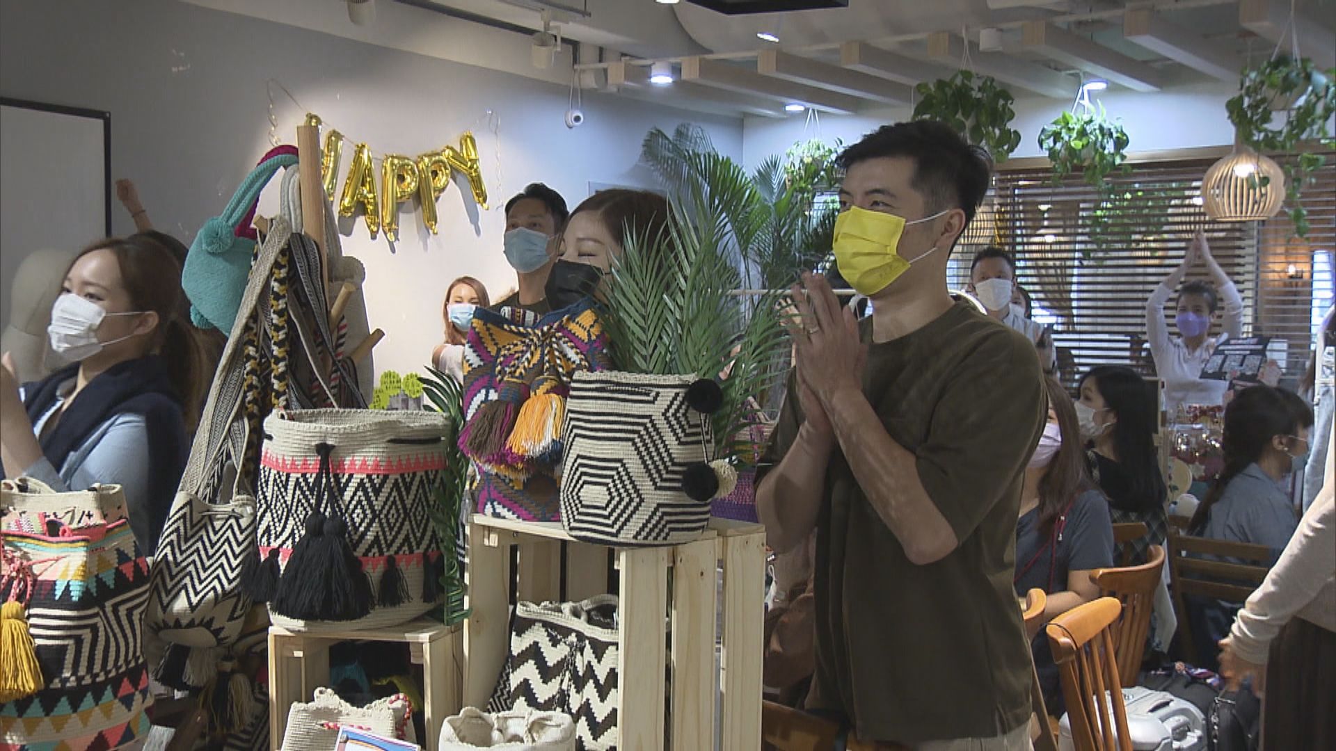 國泰被裁員工辦巿集幫補生計