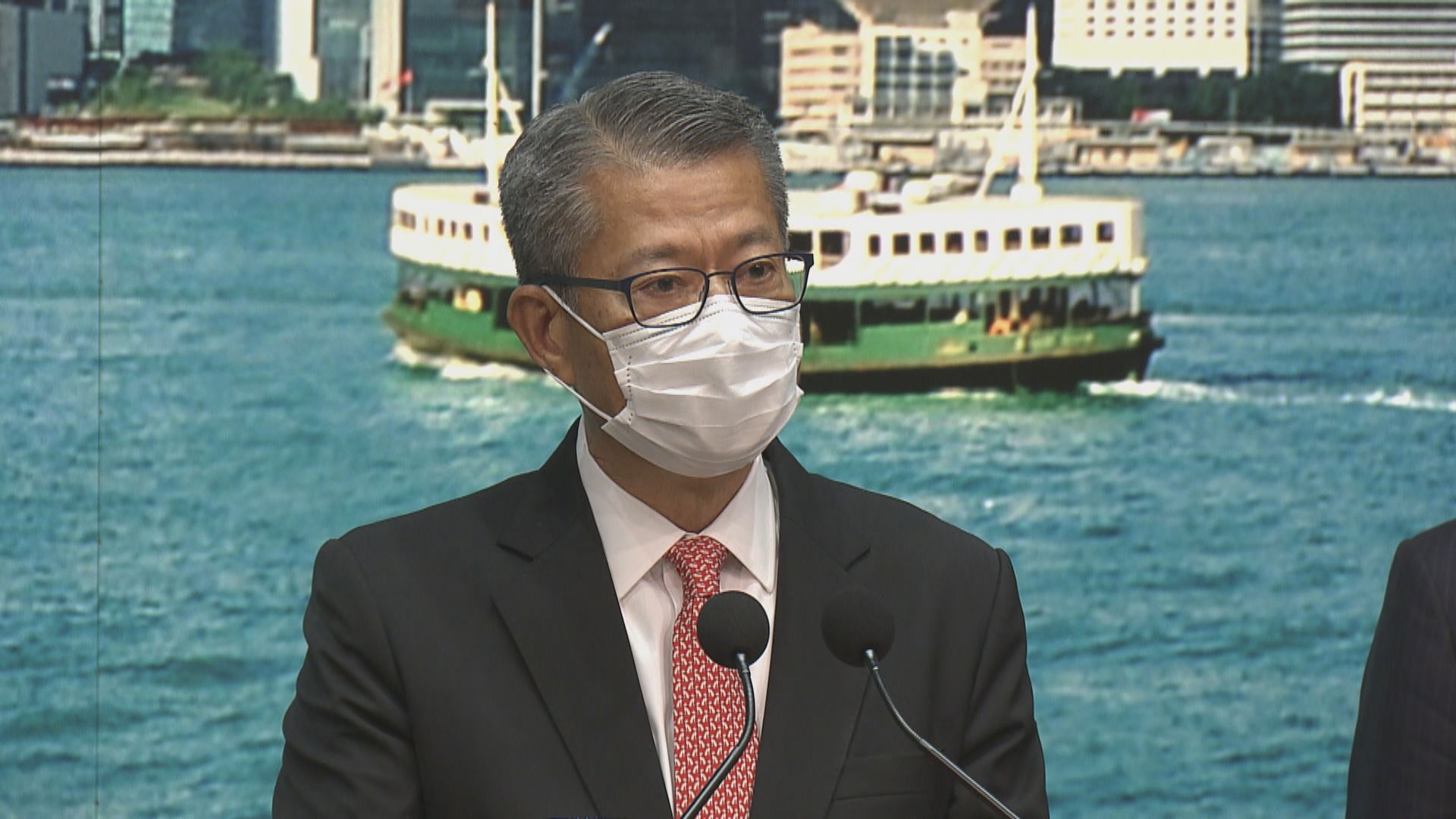 陳茂波：港府無意長期持有國泰　不會參與日常營運