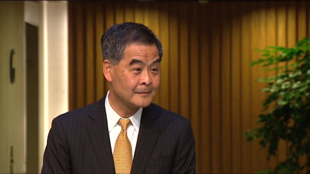 梁振英發信告蘋果報道失實