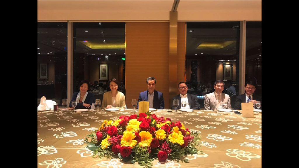 梁振英與建制派議員舉行飯局