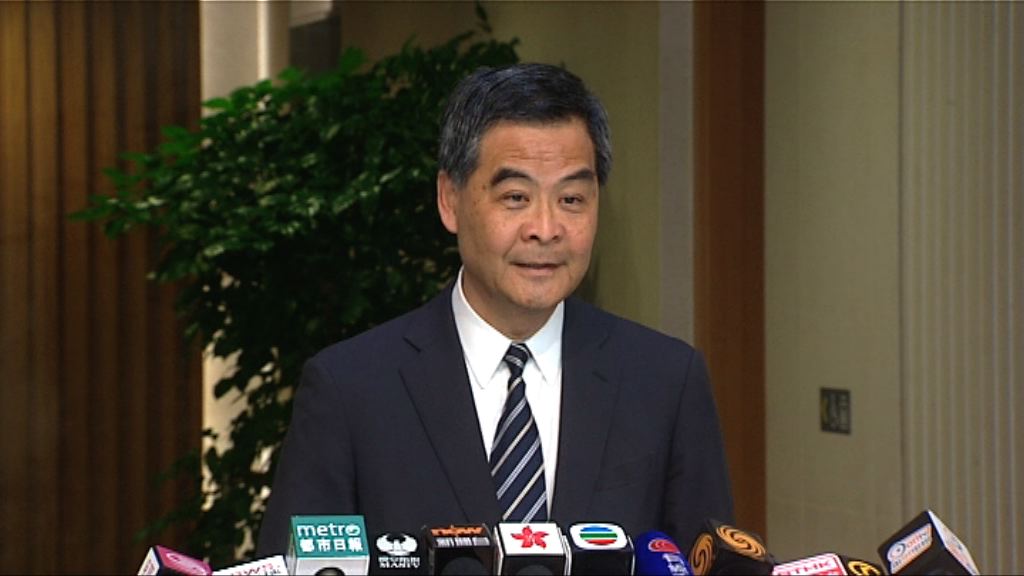 梁振英：無意恢復一簽多行