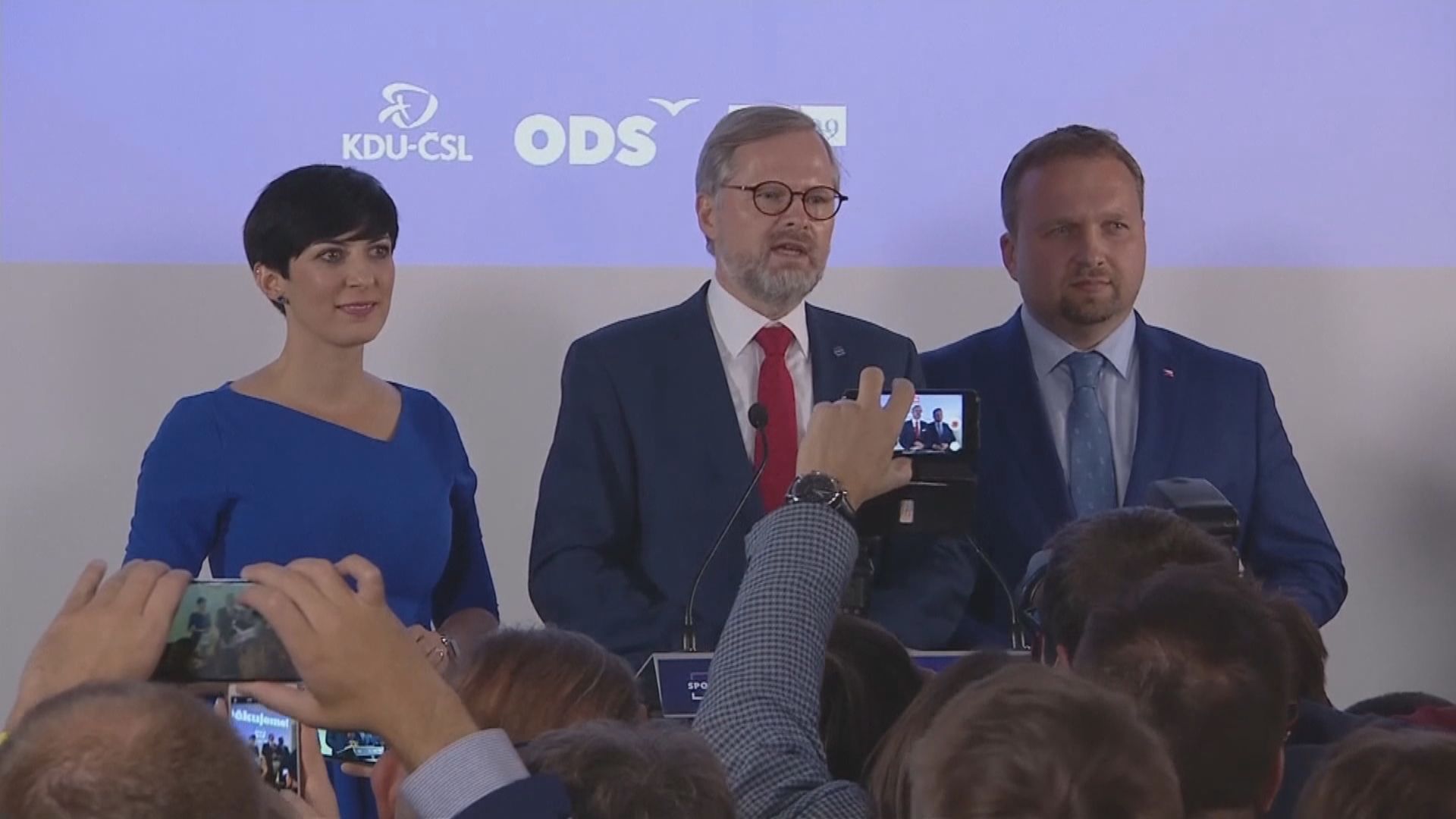 捷克大選執政黨失利料總理巴比什或無法連任