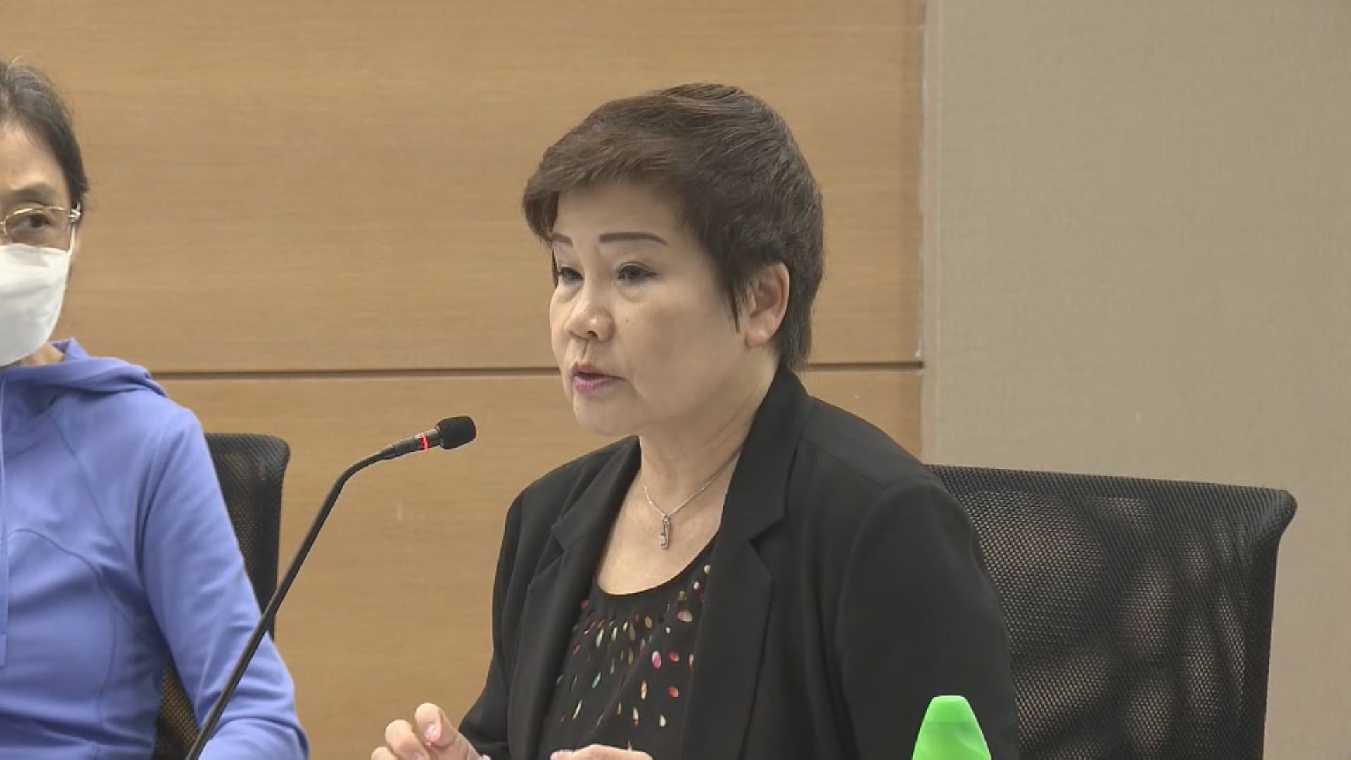 政府擬強制舉報虐兒設分級制   有校長憂難斷嚴重程度或引致混亂 