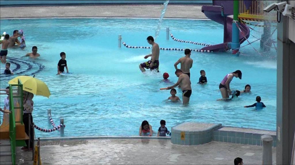 公眾泳池水質及衛生滿意度跌