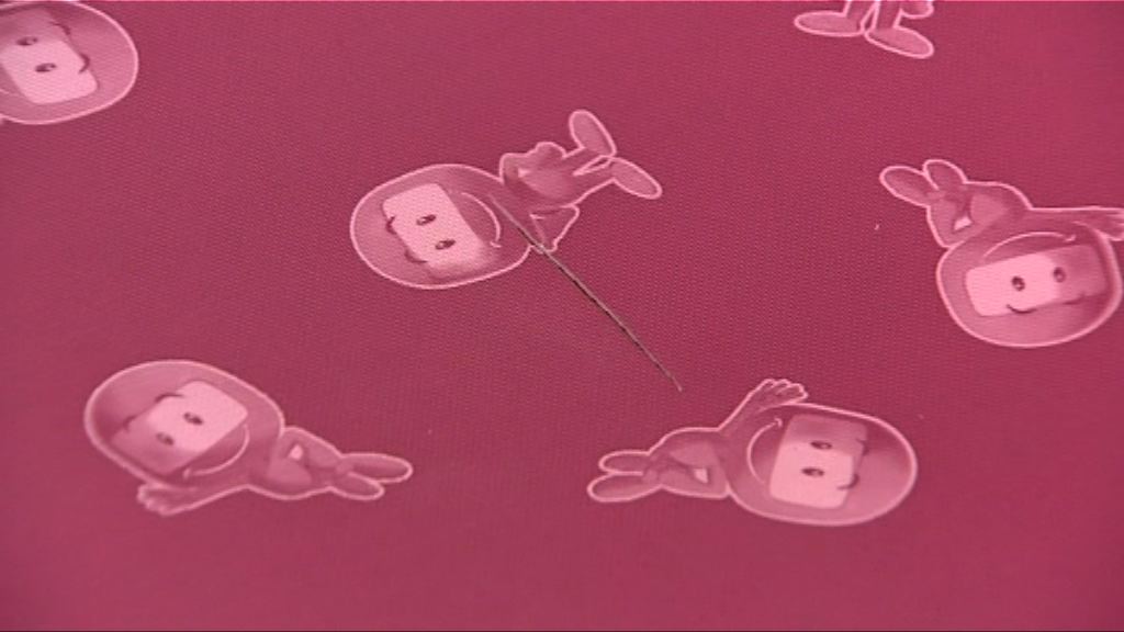 觀塘一輛九巴被鎅爛三張座椅