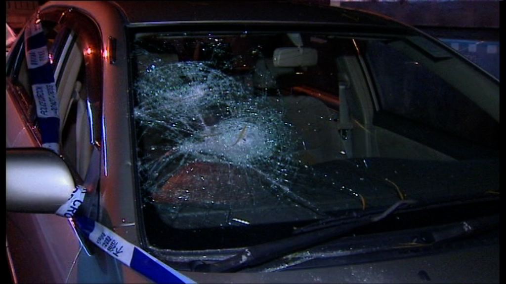 油塘鯉魚門9私家車遭毀壞車窗